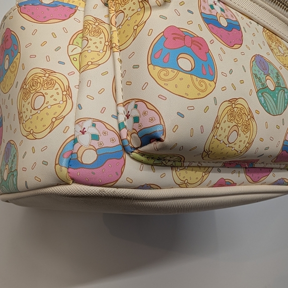Loungefly Disney Princess Donuts Mini Backpack *Flaw* Ivory LUNCHBOX Disney Park